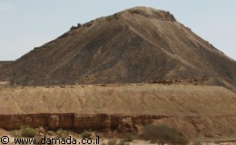 מכתש רמון - גבעת חרוט